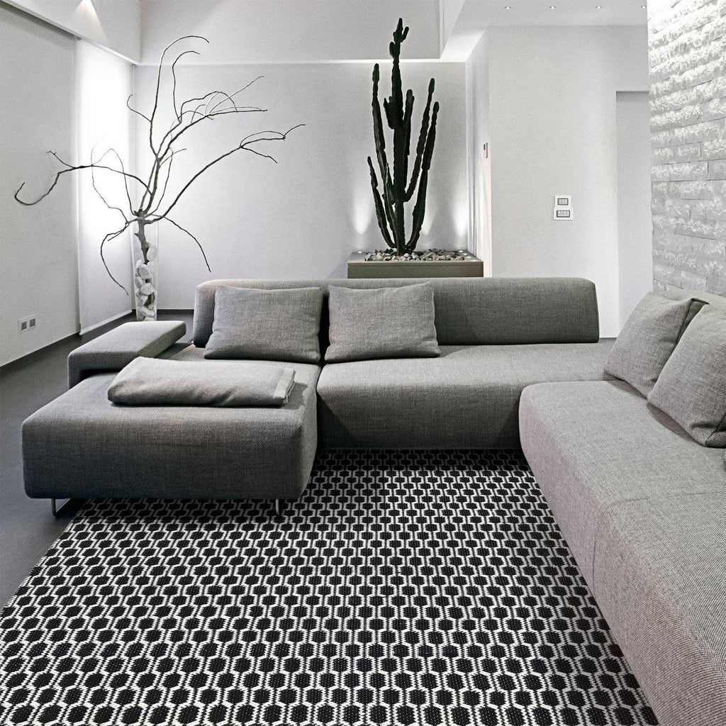 Aria Black Indoor/ Outdoor Reversible Polyester Recycled Fibre Rug RUGSANDROOMS 