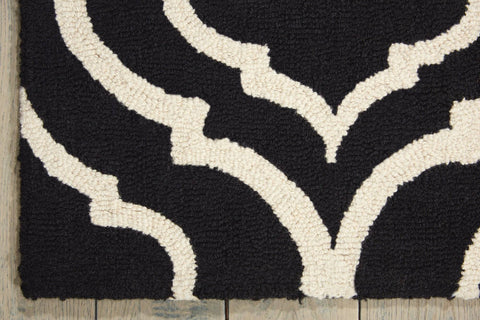 Image of Pamina Black/White Area Rug RUGSANDROOMS 